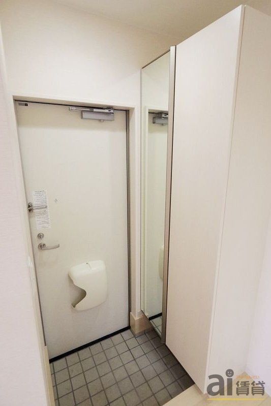 玄関　※別号室写真です。