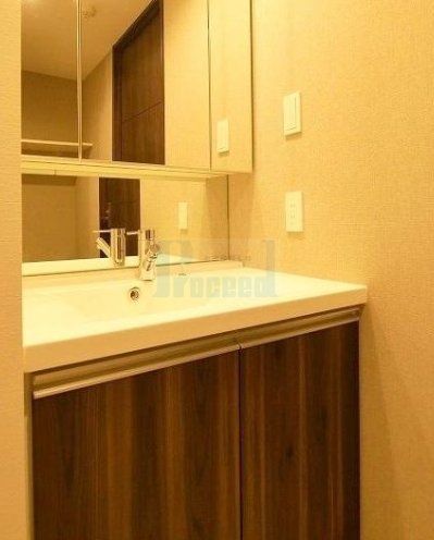 洗面設備　使いやすい独立洗面台☆