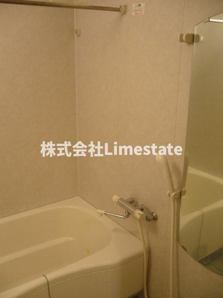 バス・シャワールーム　別部屋参考写真