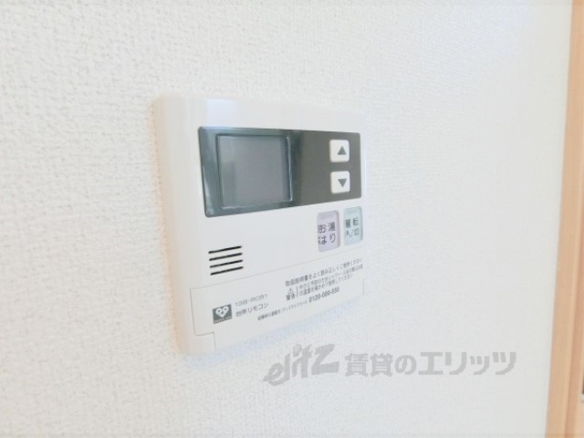 その他設備　給湯器リモコン