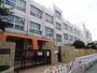 小学校　大阪市立大淀小学校（小学校）まで122m