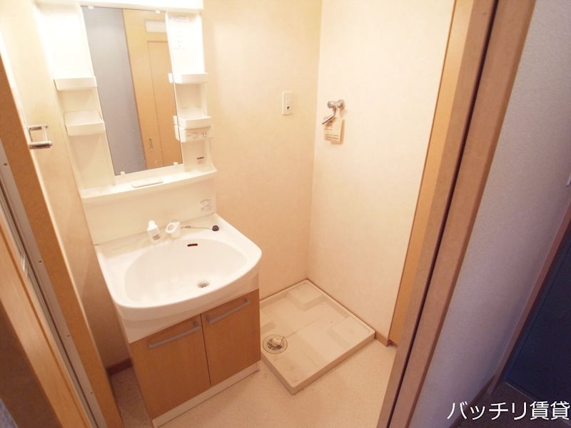 洗面設備　別号室イメージの為、現状を優先致します