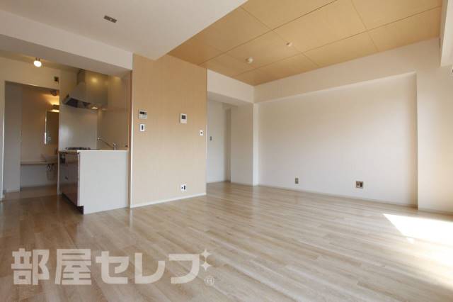 居室・リビング　５０５号室撮影