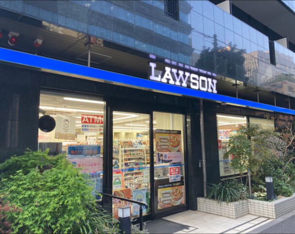 コンビニ　ローソン三田一丁目店（コンビニ）まで87m