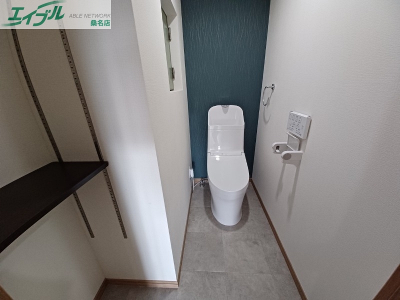 トイレ　同型別部屋の写真になります。
