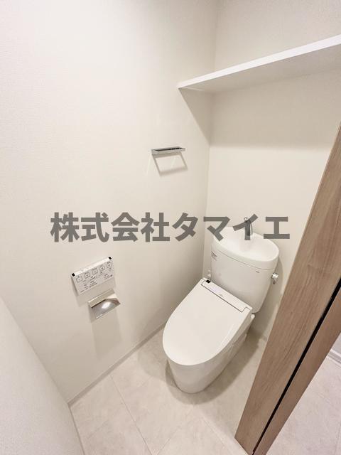 トイレ　※写真は同タイプ住戸です。