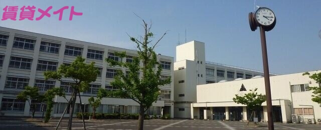 高校・高専　三重県立四日市工業高校（高校・高専）まで874m