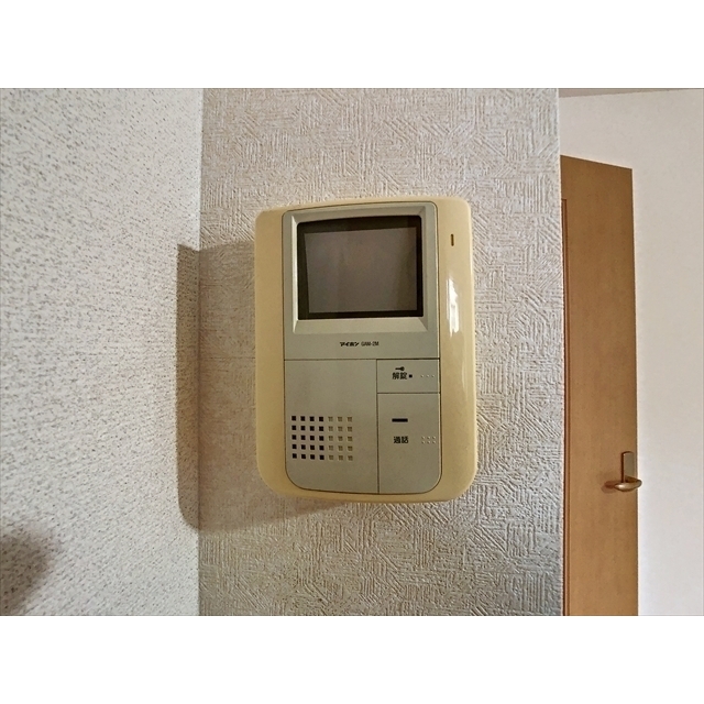 セキュリティ　来客は映像で見てオートロックを解錠