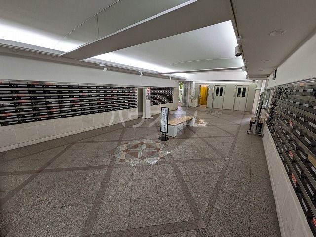ロビー