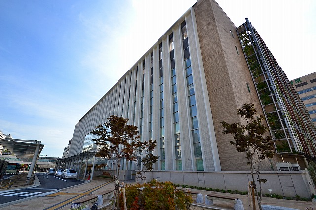 大学・短大　国立広島大学医学部（大学・短大）まで572m