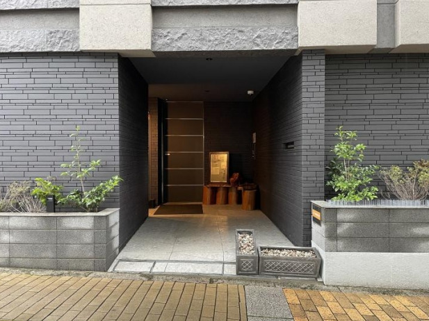 エントランス　建物の内部です