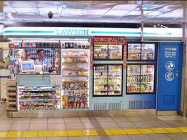 コンビニ　ローソンメトロス押上店（コンビニ）まで379m