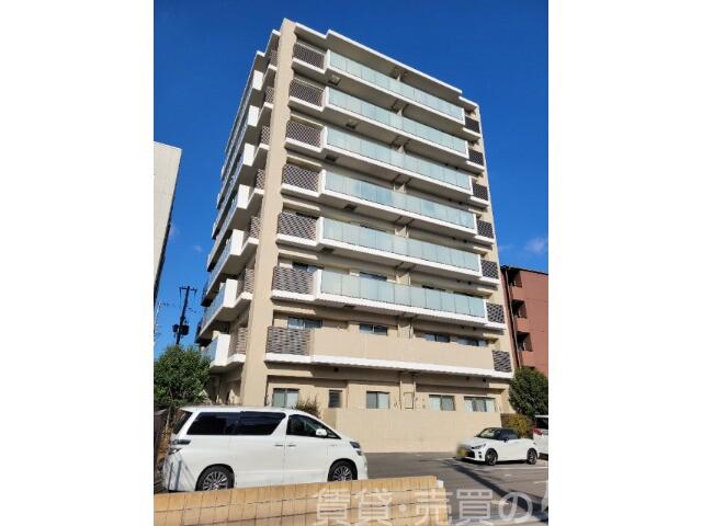 建物外観　鉄筋コンクリートマンション！