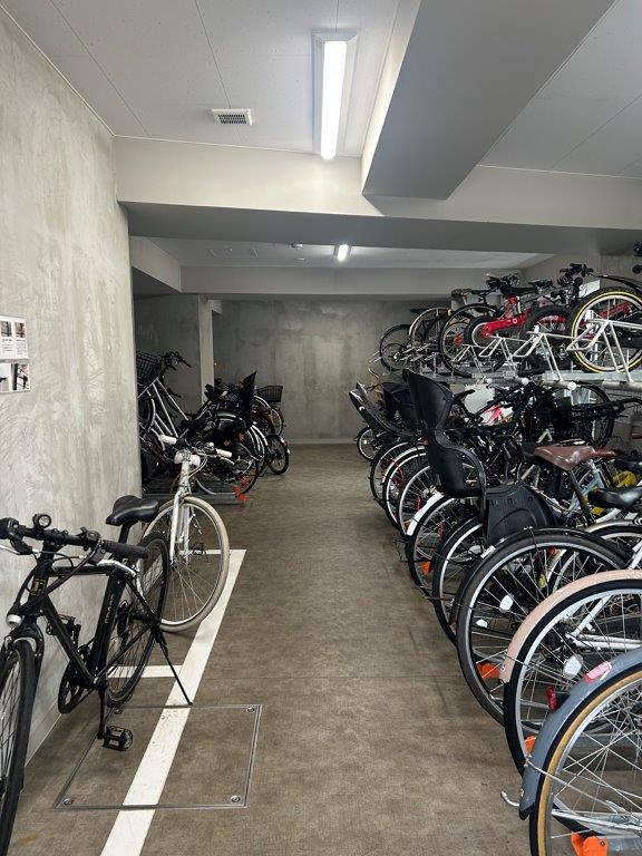 その他共有部分　自転車置き場