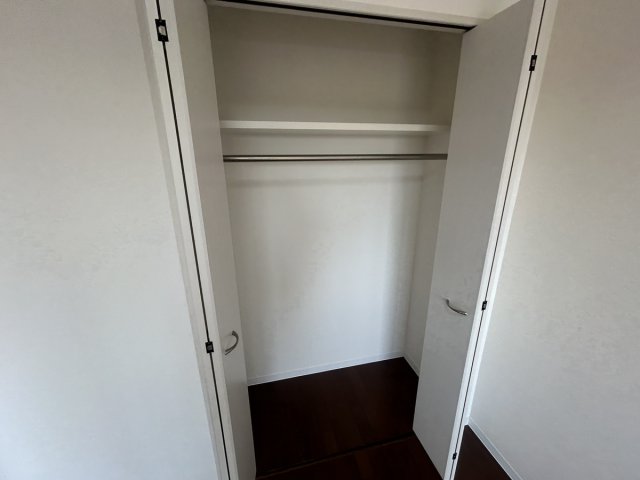 収納　5帖洋室にあるクローゼットです♪