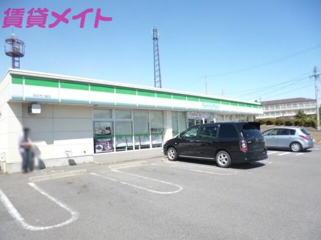 コンビニ　ファミリーマート四日市川島店（コンビニ）まで504m