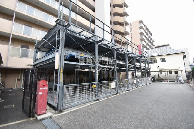 駐車場　敷地内駐車場