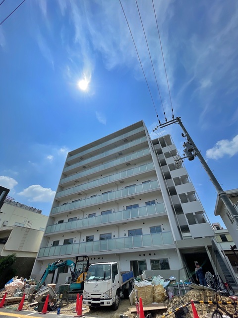 建物外観　外観（建築中）