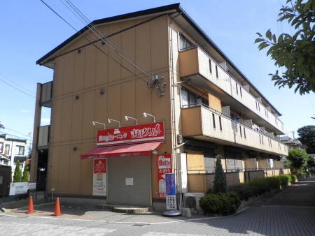 建物外観　駐車場あります♪