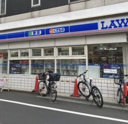 コンビニ　ローソン世田谷三丁目店（コンビニ）まで305m