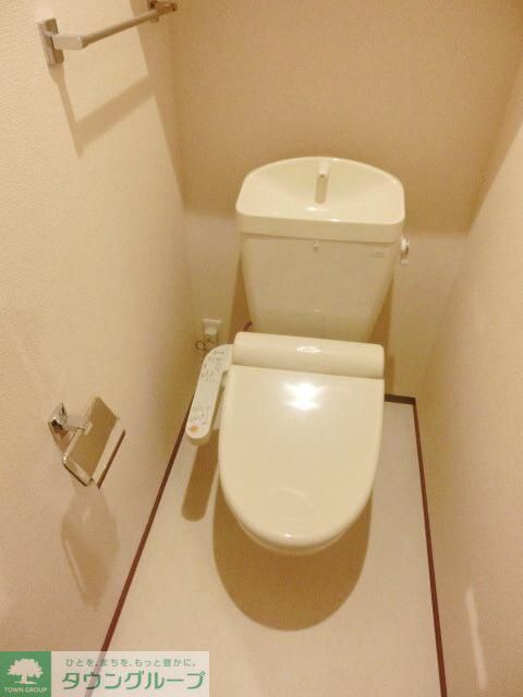 トイレ　ウォシュレット付き