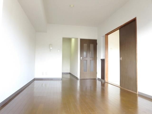 居室・リビング　★お部屋探しは、タウンハウジング多摩センター店へ★