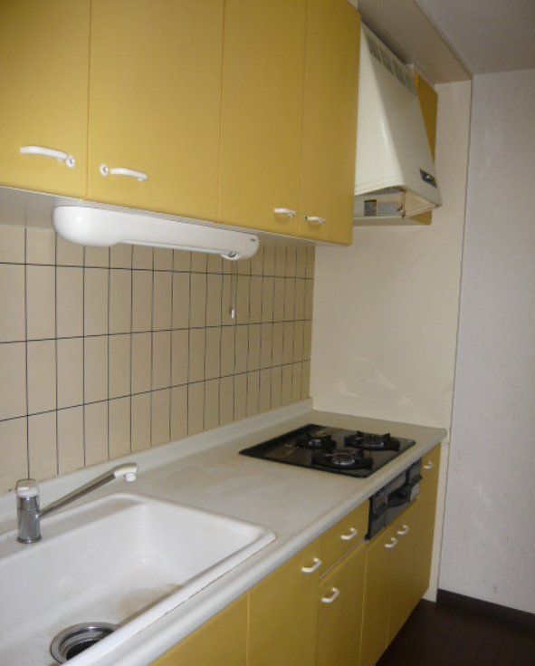 キッチン　※別部屋参考写真