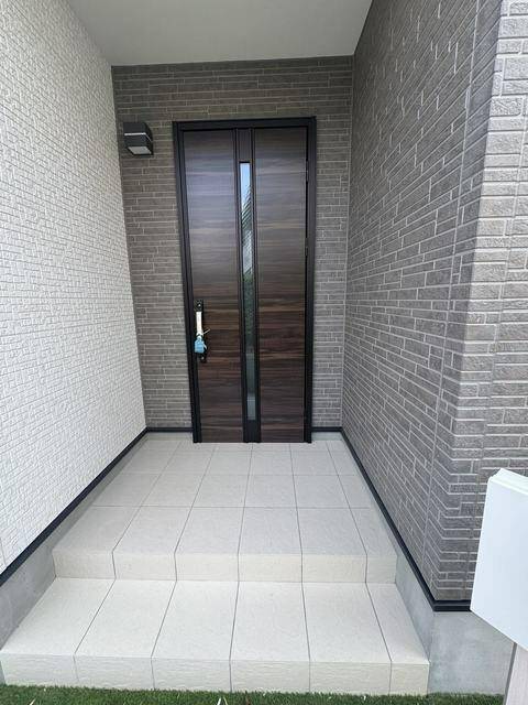 エントランス　２４時間換気システム完備