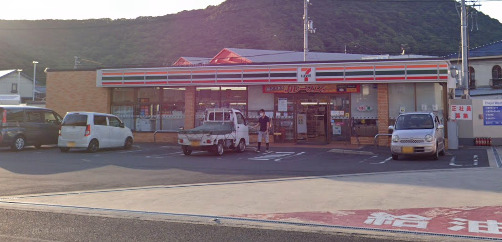 コンビニ　セブンイレブン 高松勅使町店（コンビニ）まで441m