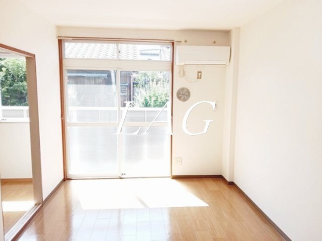 居室・リビング　洋室のお部屋です。
