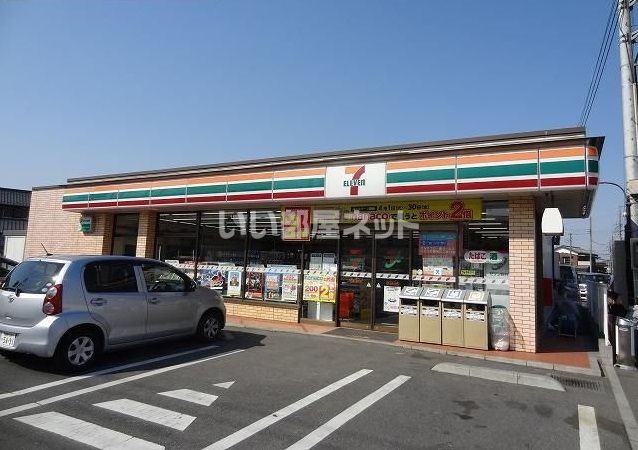 コンビニ　セブンイレブン 八潮2丁目店（コンビニ）まで1329m
