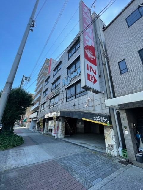 その他　カラオケティファニー（その他）まで675m