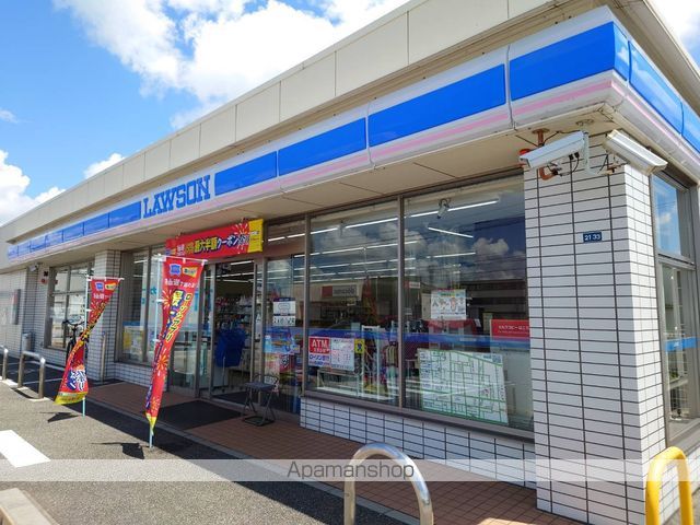 コンビニ　ローソン高岡戸出町店（コンビニ）まで210m
