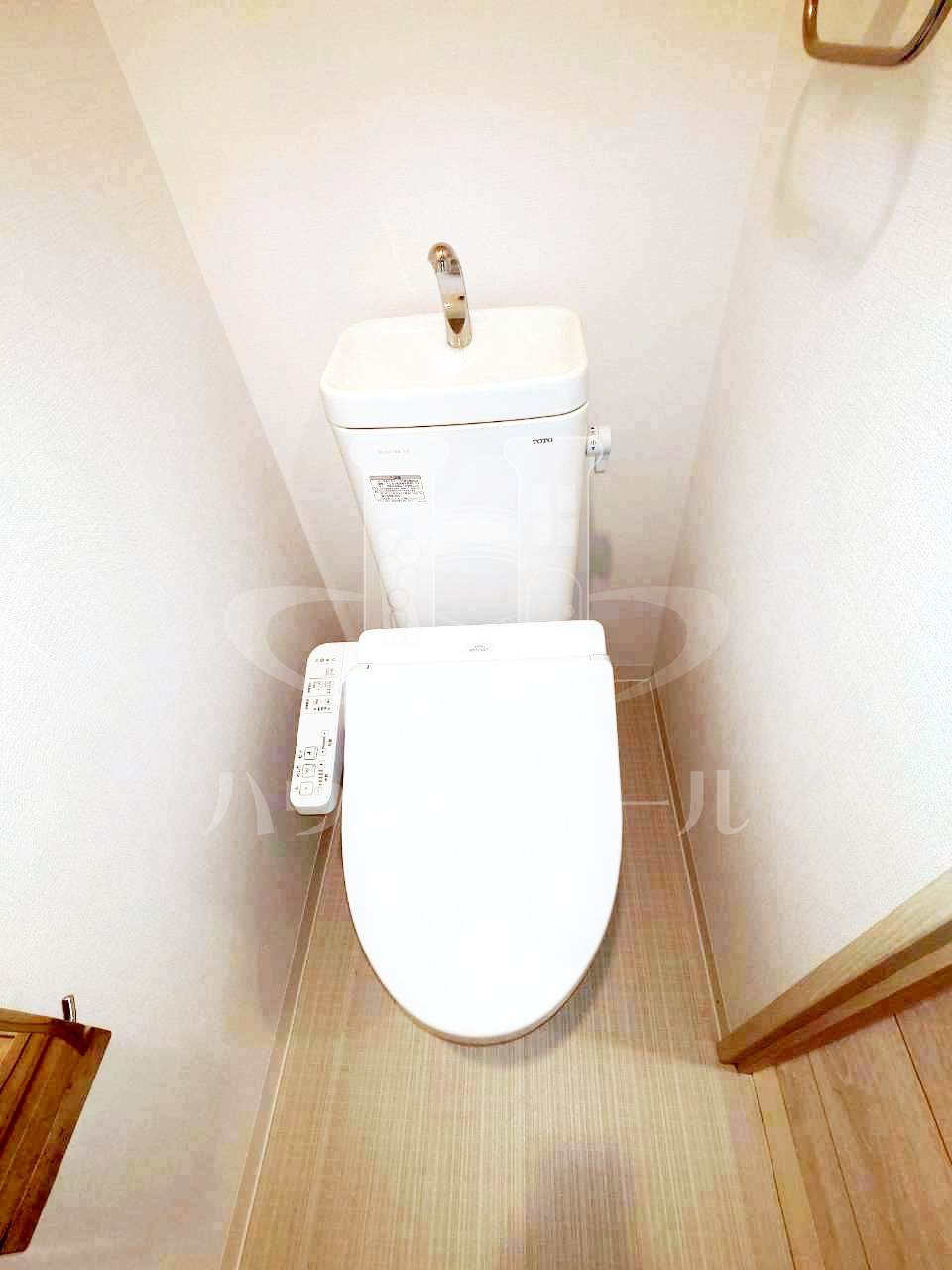 トイレ　清潔感のあるトイレです