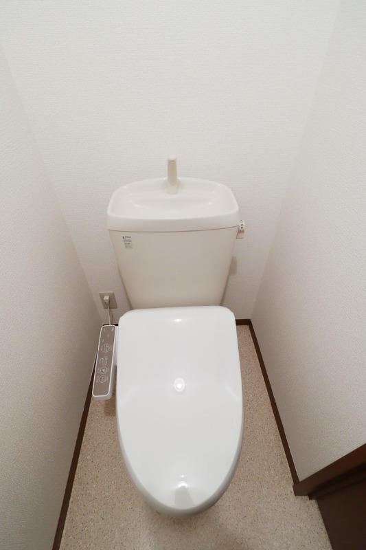 トイレ　図面と現状に相違がある場合には現状を優先