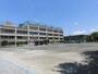 小学校　目黒区立中根小学校（小学校）まで220m