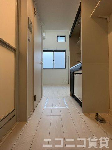 玄関　別号室イメージの為、現状を優先致します。