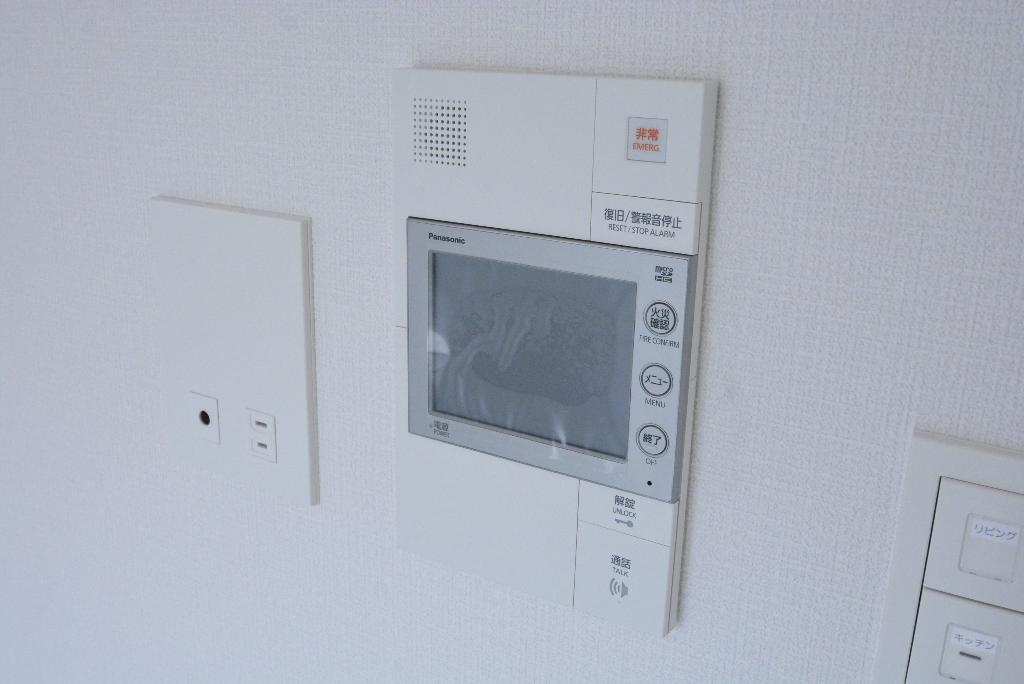 セキュリティ　カメラ付インターホン