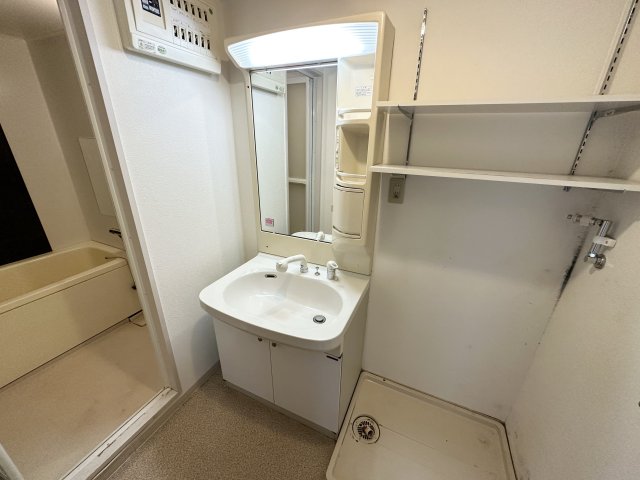 洗面設備　独立洗面化粧台付きでおすすめです！