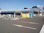 コンビニ　ローソン 百草園駅前店（コンビニ）まで554m