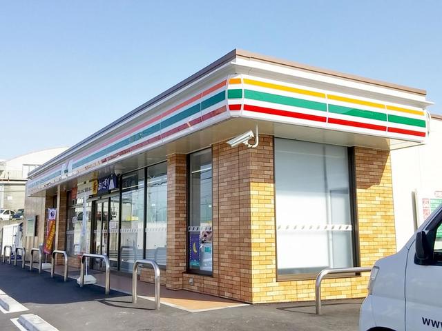 コンビニ　セブンイレブン阪南箱作店（コンビニ）まで365m