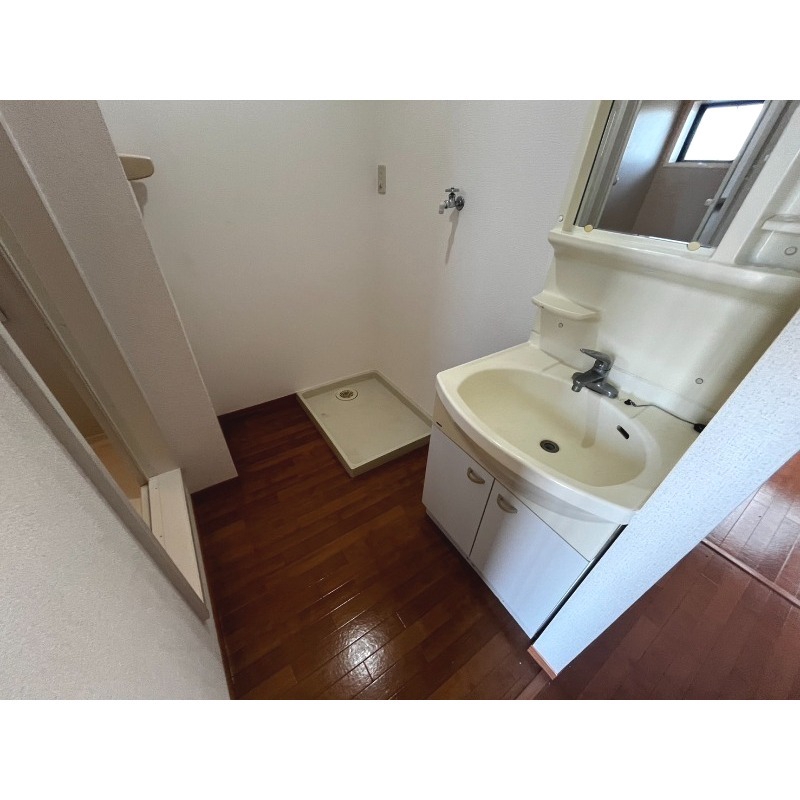 洗面設備　※反転タイプのお写真です