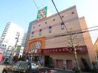 スーパー　ライフ神田和泉町店（スーパー）まで375m