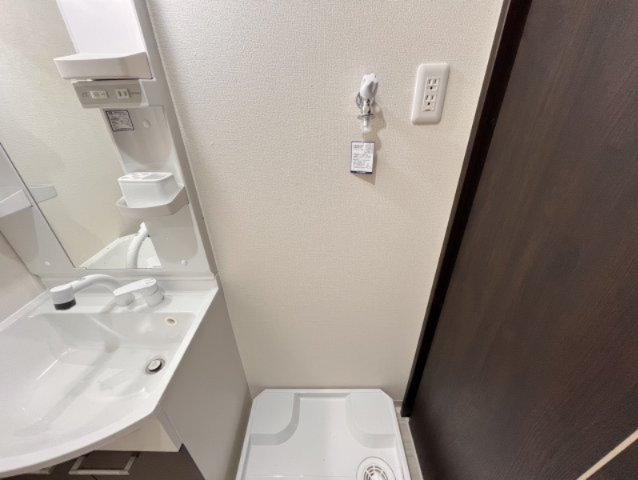 その他設備　室内洗濯置き場です
