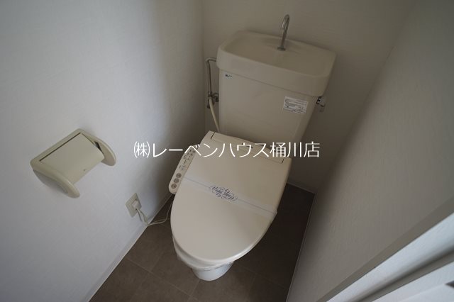 トイレ　レーベンハウス桶川店へ　048-787-5511