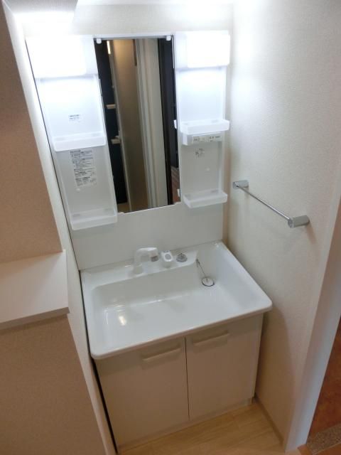 洗面設備　シャンプードレッサー