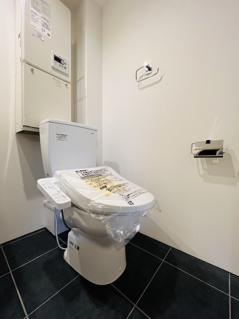 トイレ　別部屋参考写真