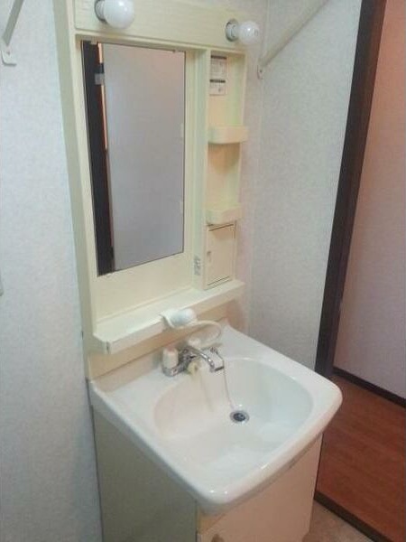 洗面設備　※参考写真