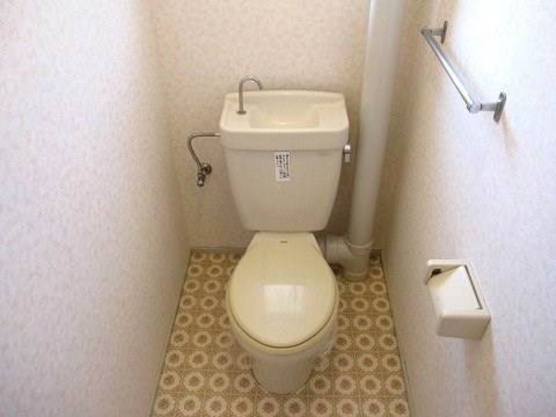 トイレ　別号室イメージ