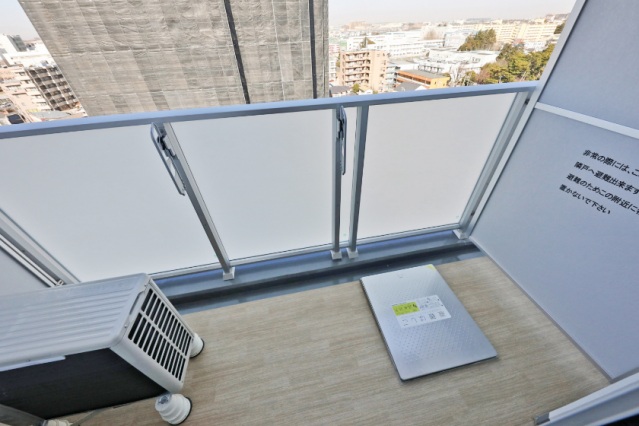 建物外観　バルコニー